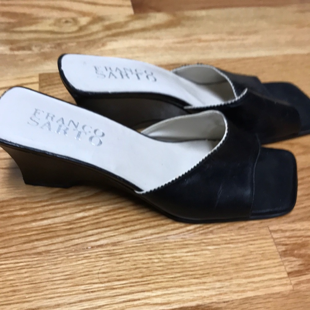 Franco Sarto wedge with tiniest bit of ivory piping around front.